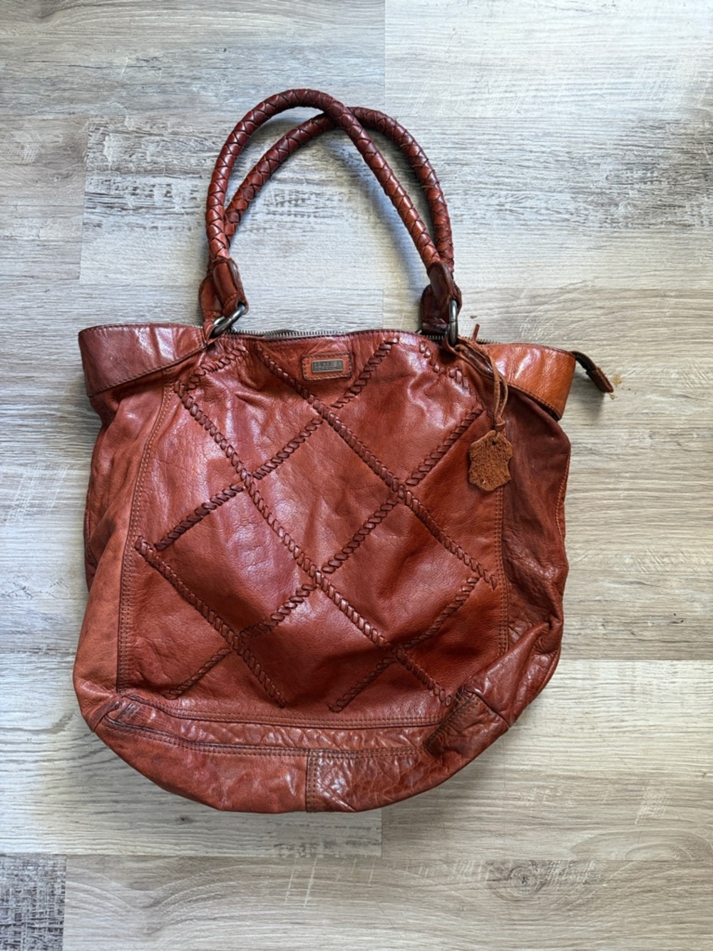 Spikes & Sparrow Woven Diamond Quilt Pattern And Distressed Buffalo Leather Bag